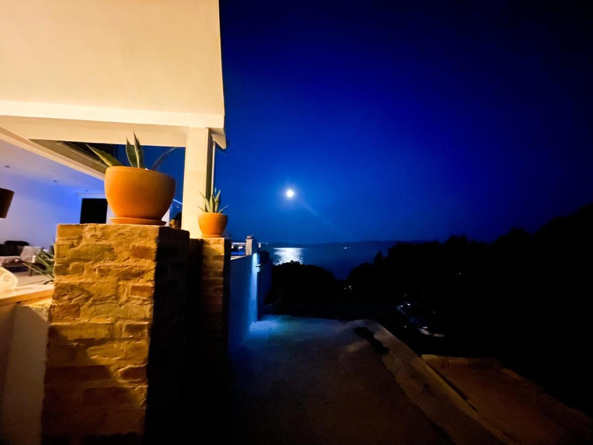Seaview Pool Apartment-Lumiere, Island Hvar-Gdinj Kültér fotó