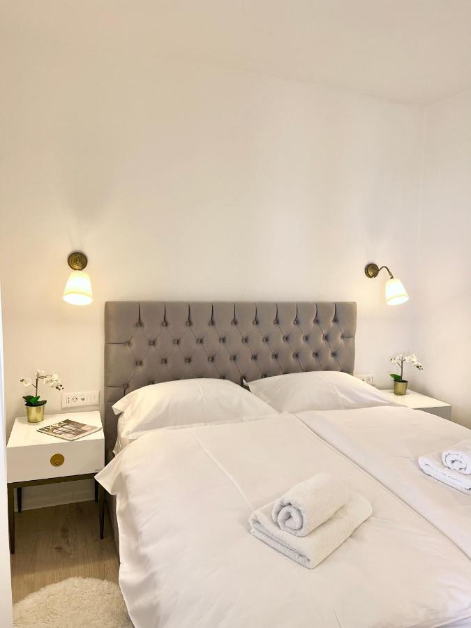Seaview Pool Apartment-Lumiere, Island Hvar-Gdinj Kültér fotó