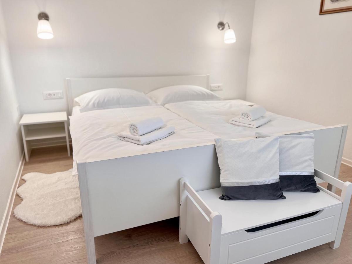 Seaview Pool Apartment-Lumiere, Island Hvar-Gdinj Kültér fotó